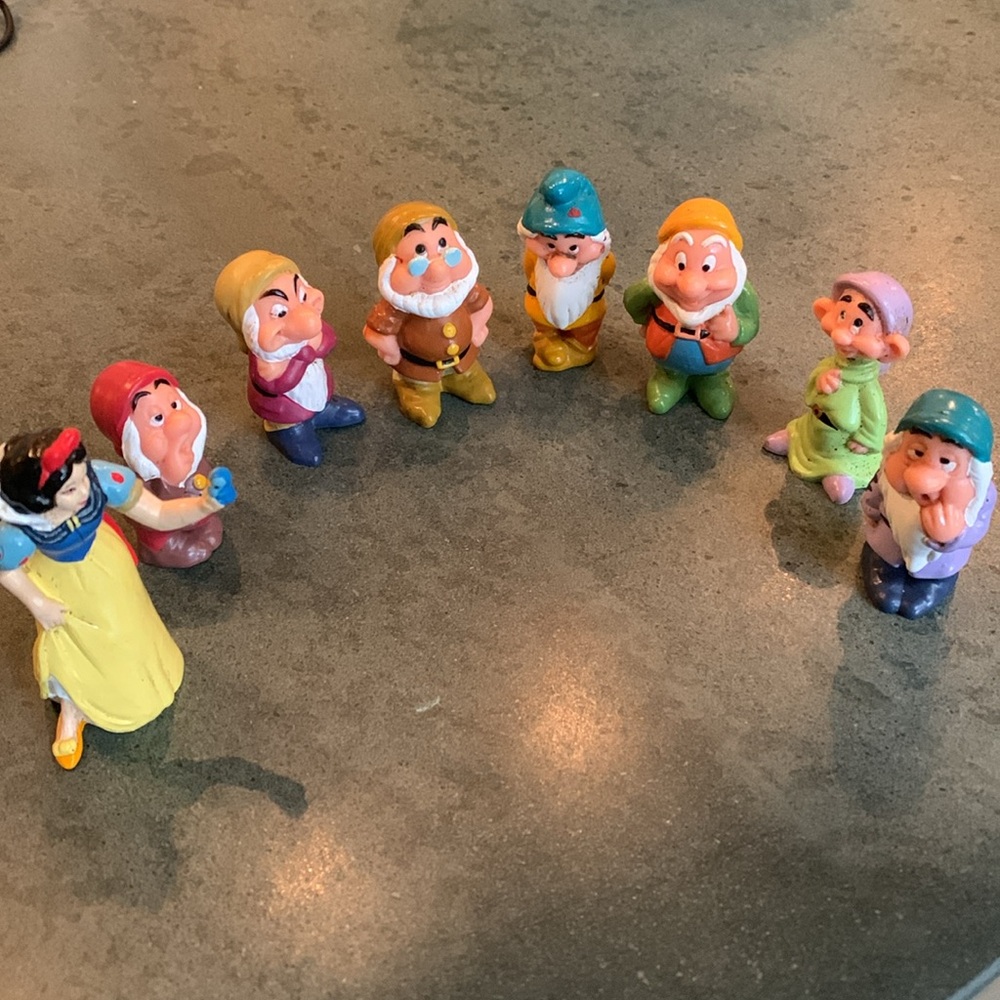 Vintage Disney Snow White and the Seven Dwarfs Resin Figures